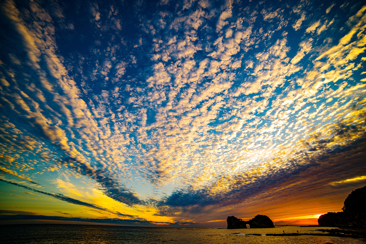 円月島(えんげつとう)