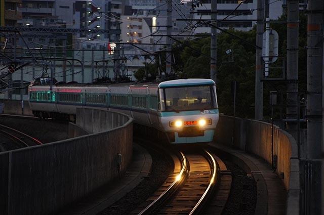 特急くろしお３８１系